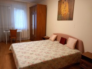 Kiadó 68 m²-estársasházi lakás IX. Kerület (Középső Ferencváros (Rehabilitációs terület)) , Liliom utca: 300'000 Ft