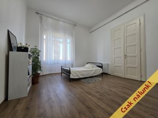 Eladó 65 m²-estársasházi lakás IX. Kerület (Középső Ferencváros (Rehabilitációs terület)) , Mester utca: 93'000'000 Ft