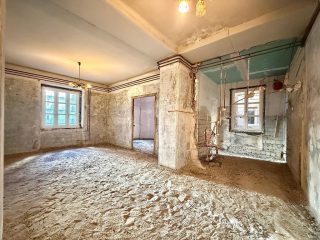 Eladó 106 m²-estársasházi lakás IX. Kerület (Középső Ferencváros (Rehabilitációs terület)) , Mester utca: 114'900'000 Ft