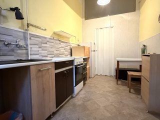 Eladó 27 m²-estársasházi lakás IX. Kerület (Középső Ferencváros (Rehabilitációs terület)) , Üllői út: 43'300'000 Ft