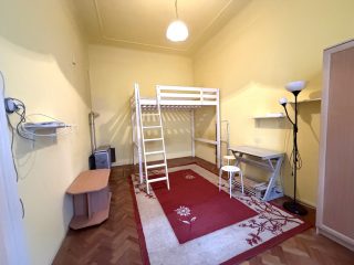 Eladó 27 m²-estársasházi lakás IX. Kerület (Középső Ferencváros (Rehabilitációs terület)) , Üllői út: 41'500'000 Ft