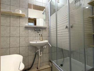 Eladó 27 m²-estársasházi lakás IX. Kerület (Középső Ferencváros (Rehabilitációs terület)) , Üllői út: 41'500'000 Ft