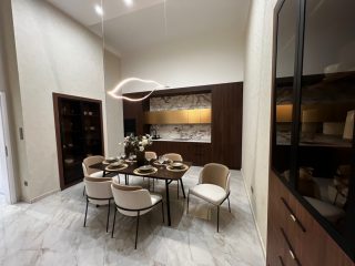 Eladó 183 m²-estársasházi lakás V. Kerület (Bank negyed) , Október 6 utca: 344'000'000 Ft