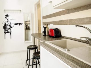 Eladó 39 m²-estársasházi lakás V. Kerület (Belváros) , Azonnal költözhető ingatlan a Bazilikánál!: 81'000'000 Ft