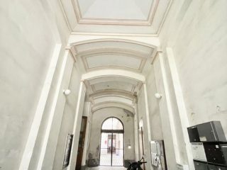 Eladó 39 m²-estársasházi lakás V. Kerület (Belváros) , Azonnal költözhető ingatlan a Bazilikánál!: 74'900'000 Ft