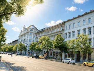 Eladó 39 m²-estársasházi lakás V. Kerület (Belváros) , Azonnal költözhető ingatlan a Bazilikánál!: 74'900'000 Ft