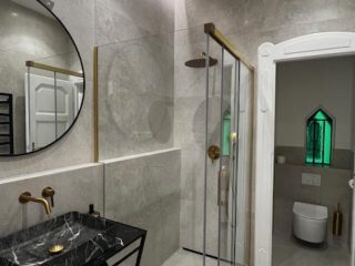 Eladó 84 m²-estársasházi lakás V. Kerület (Belváros) , Belgrád rakpart: 299'000'000 Ft