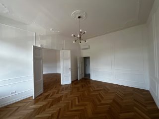 Eladó 84 m²-estársasházi lakás V. Kerület (Belváros) , Belgrád rakpart: 299'000'000 Ft