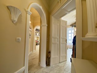 Eladó 94 m²-estársasházi lakás V. Kerület (Belváros) , Fehérhajó utca: 189'000'000 Ft