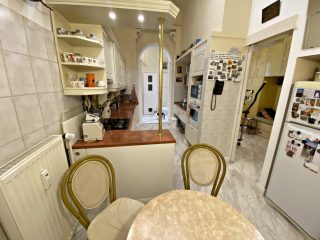 Eladó 94 m²-estársasházi lakás V. Kerület (Belváros) , Fehérhajó utca: 189'000'000 Ft