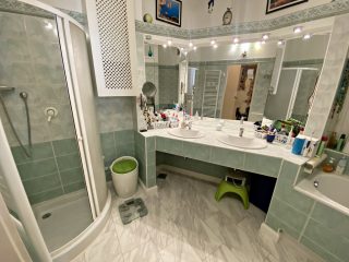 Eladó 94 m²-estársasházi lakás V. Kerület (Belváros) , Fehérhajó utca: 189'000'000 Ft