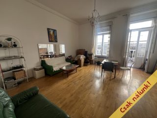 Eladó 80 m²-estársasházi lakás V. Kerület (Belváros) , Ferenciek tere: 142'800'000 Ft