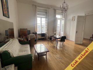 Eladó 80 m²-estársasházi lakás V. Kerület (Belváros) , Ferenciek tere: 142'800'000 Ft