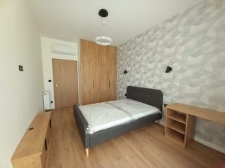 Kiadó 84 m²-estársasházi lakás V. Kerület (Belváros) , Károly körút: 550'000 Ft