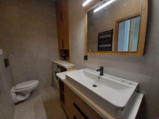 Kiadó 84 m²-estársasházi lakás V. Kerület (Belváros) , Károly körút: 550'000 Ft