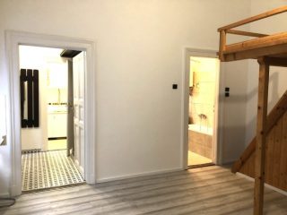 Kiadó 40 m²-estársasházi lakás V. Kerület (Belváros) , Kecskeméti utca: 220'000 Ft