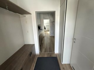 Eladó 79 m²-estársasházi lakás V. Kerület (Belváros) , Királyi Pál utca: 174'990'000 Ft