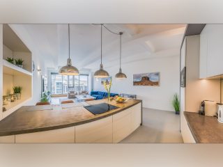 Eladó 101 m²-estársasházi lakás V. Kerület (Belváros) , Múzeum körút: 274'000'000 Ft