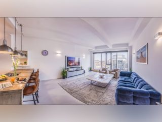 Eladó 101 m²-estársasházi lakás V. Kerület (Belváros) , Múzeum körút: 274'000'000 Ft