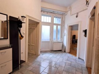 Eladó 86 m²-estársasházi lakás V. Kerület (Belváros) , Váci utca: 179'000'000 Ft