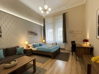 Eladó 105 m²-estársasházi lakás V. Kerület (Belváros) , Veres Pálné utca: 215'000'000 Ft