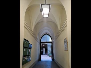 Eladó 105 m²-estársasházi lakás V. Kerület (Belváros) , Veres Pálné utca: 215'000'000 Ft