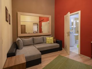 Eladó 105 m²-estársasházi lakás V. Kerület (Belváros) , Veres Pálné utca: 215'000'000 Ft