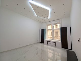 Eladó 78 m²-estársasházi lakás V. Kerület (Lipótváros) , Báthory utca: 437'000 EUR