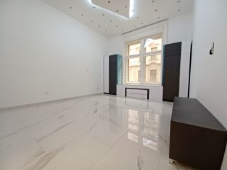 Eladó 78 m²-estársasházi lakás V. Kerület (Lipótváros) , Báthory utca: 437'000 EUR