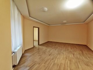 Eladó 83 m²-estársasházi lakás V. Kerület (Lipótváros) , Falk Miksa utca: 134'000'000 Ft