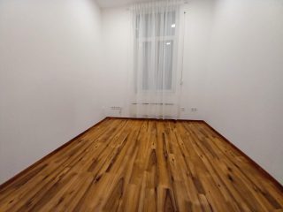 Eladó 53 m²-estársasházi lakás V. Kerület (Lipótváros) , Hold utca: 139'000'000 Ft