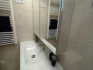 Eladó 53 m²-estársasházi lakás V. Kerület (Lipótváros) , Hold utca: 139'000'000 Ft