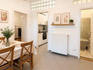 Eladó 66 m²-estársasházi lakás V. Kerület (Lipótváros) , Lipótvárosvan 3 szobás ingatlan: 125'000'000 Ft