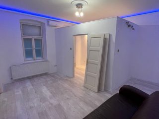 Kiadó 40 m²-estársasházi lakás V. Kerület (Lipótváros) , Szent István körút: 280'000 Ft