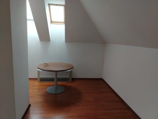 Kiadó 38 m²-esegyéb üzlethelyiség VI. Kerület (Diplomatanegyed) , Bajza utca: 385 EUR