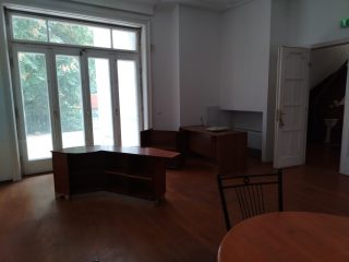 Kiadó 166 m²-esegyéb üzlethelyiség VI. Kerület (Diplomatanegyed) , Bajza utca: 2'745 EUR