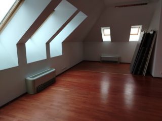 Kiadó 87 m²-esegyéb üzlethelyiség VI. Kerület (Diplomatanegyed) , Bajza utca: 1'055 EUR