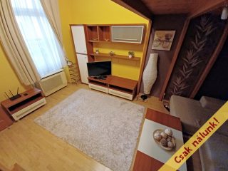 Eladó 28 m²-estársasházi lakás VI. Kerület (Diplomatanegyed) , Kodály Körönd közelében, Benczúr utca: 44'500'000 Ft