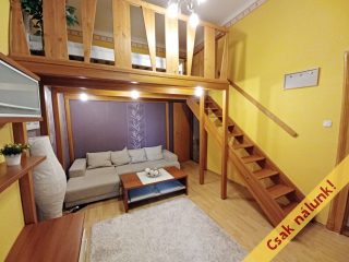 Eladó 28 m²-estársasházi lakás VI. Kerület (Diplomatanegyed) , Kodály Körönd közelében, Benczúr utca: 44'500'000 Ft