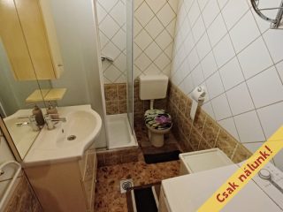 Eladó 28 m²-estársasházi lakás VI. Kerület (Diplomatanegyed) , Kodály Körönd közelében, Benczúr utca: 44'500'000 Ft