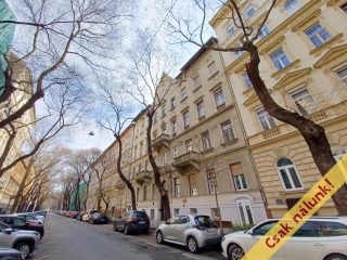 Eladó 28 m²-estársasházi lakás VI. Kerület (Diplomatanegyed) , Kodály Körönd közelében, Benczúr utca: 44'500'000 Ft