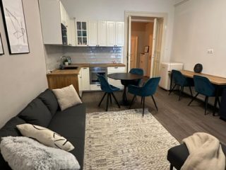 Eladó 79 m²-estársasházi lakás VI. Kerület (Diplomatanegyed) , Szondi utca: 136'000'000 Ft