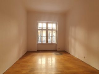 Eladó 71 m²-estársasházi lakás VI. Kerület (Nagykörúton belül) , ANDRÁSSY ÚT mellett: 89'900'000 Ft