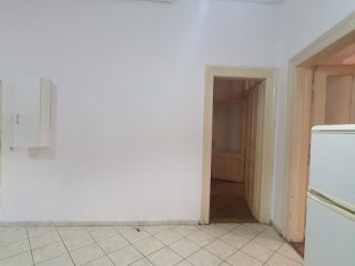 Eladó 71 m²-estársasházi lakás VI. Kerület (Nagykörúton belül) , ANDRÁSSY ÚT mellett: 89'900'000 Ft