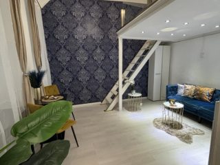 Eladó 22 m²-estársasházi lakás VI. Kerület (Nagykörúton belül) , Hajós utca: 49'900'000 Ft