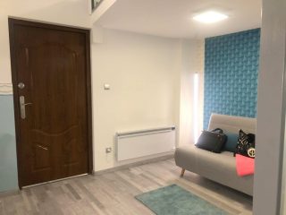 Kiadó 25 m²-estársasházi lakás VI. Kerület (Nagykörúton belül) , Hunyadi téren KIADÓ lakás!: 150'000 Ft