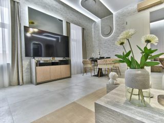 Eladó 121 m²-estársasházi lakás VI. Kerület (Nagykörúton belül) , Teréz körút: 339'000'000 Ft