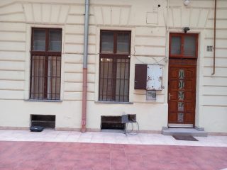 Eladó 29 m²-estársasházi lakás VI. Kerület (Nagykörúton kívül) , Izabella utca: 64'900'000 Ft