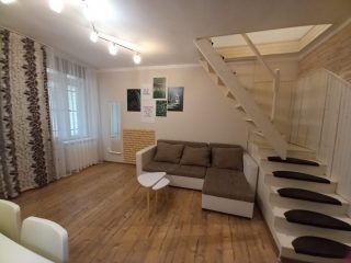 Eladó 29 m²-estársasházi lakás VI. Kerület (Nagykörúton kívül) , Izabella utca: 64'900'000 Ft