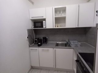 Eladó 29 m²-estársasházi lakás VI. Kerület (Nagykörúton kívül) , Izabella utca: 64'900'000 Ft